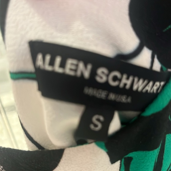 NWOT Allen Swartz one sleeve blouse - Picture 3 of 4